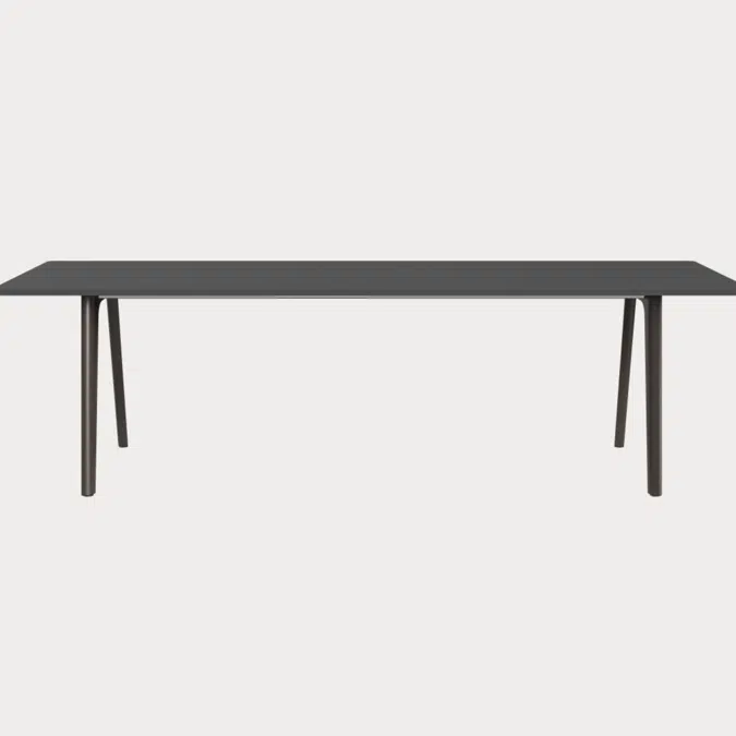 Pluralis™ KS421-8002 Table