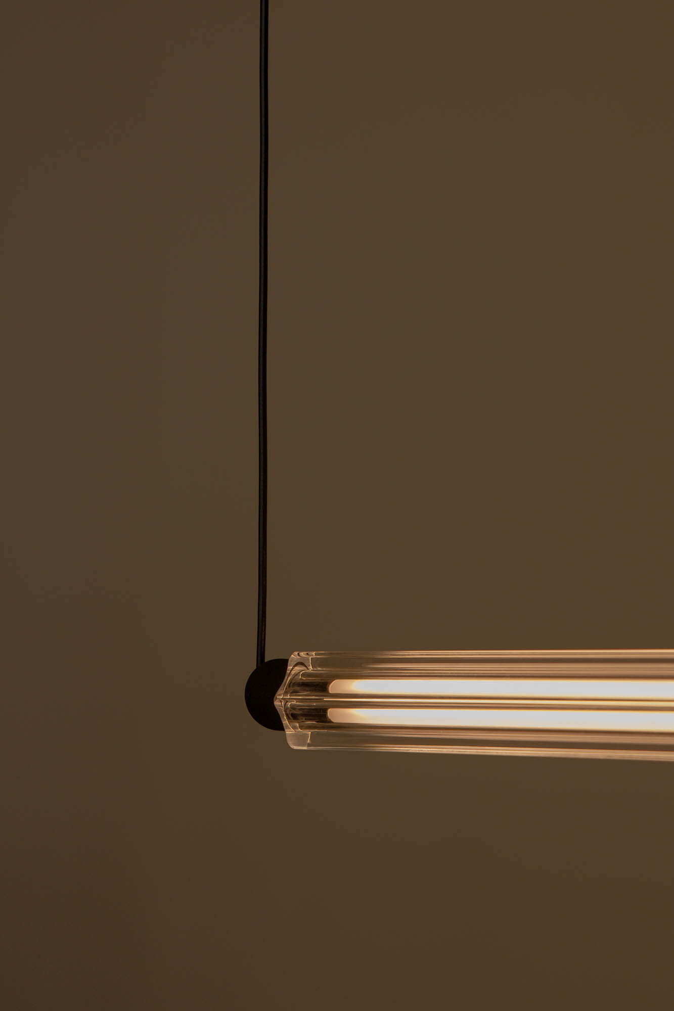 LUMINA 600 1L siyah horizontal pendant 12W 2200K