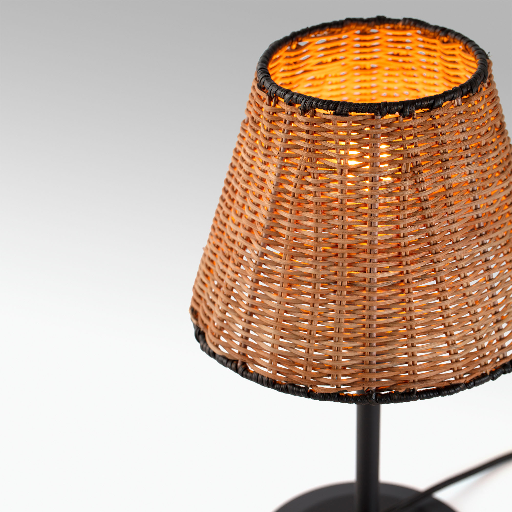SUMBA S siyah/rattan mini masa lambası