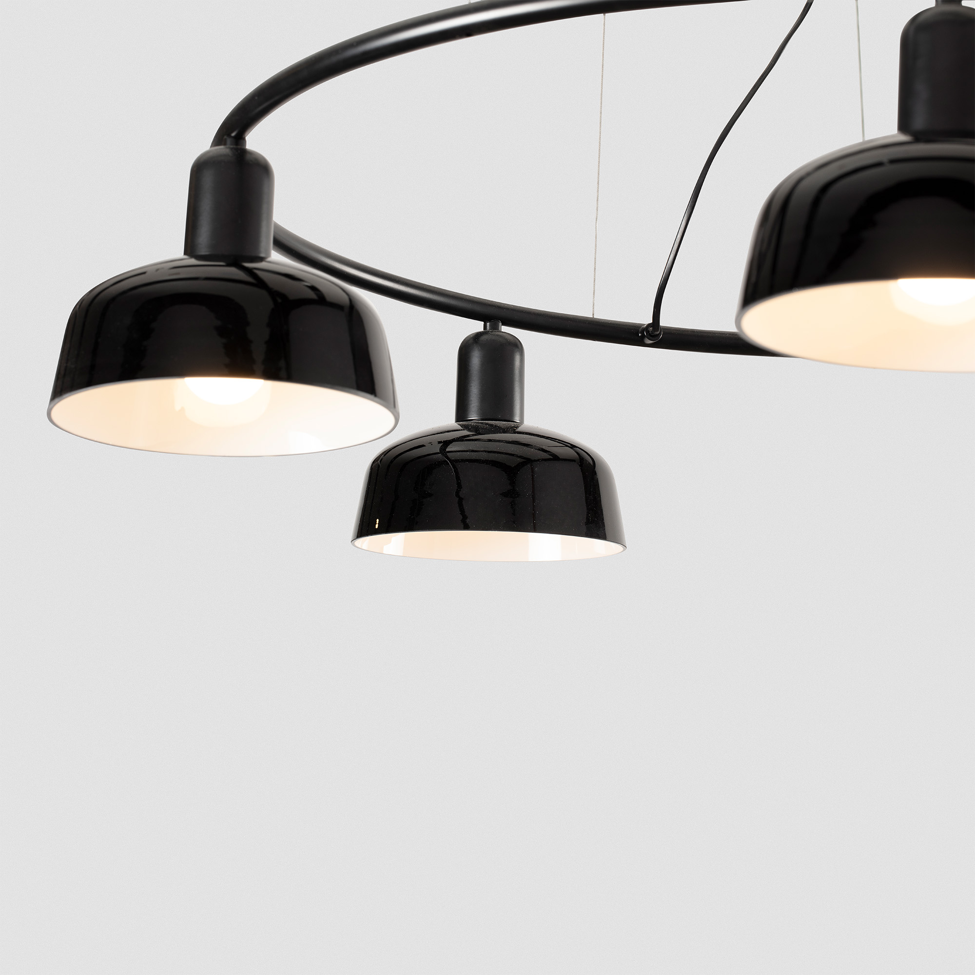 TATAWIN S siyah glass circular pendant lamba