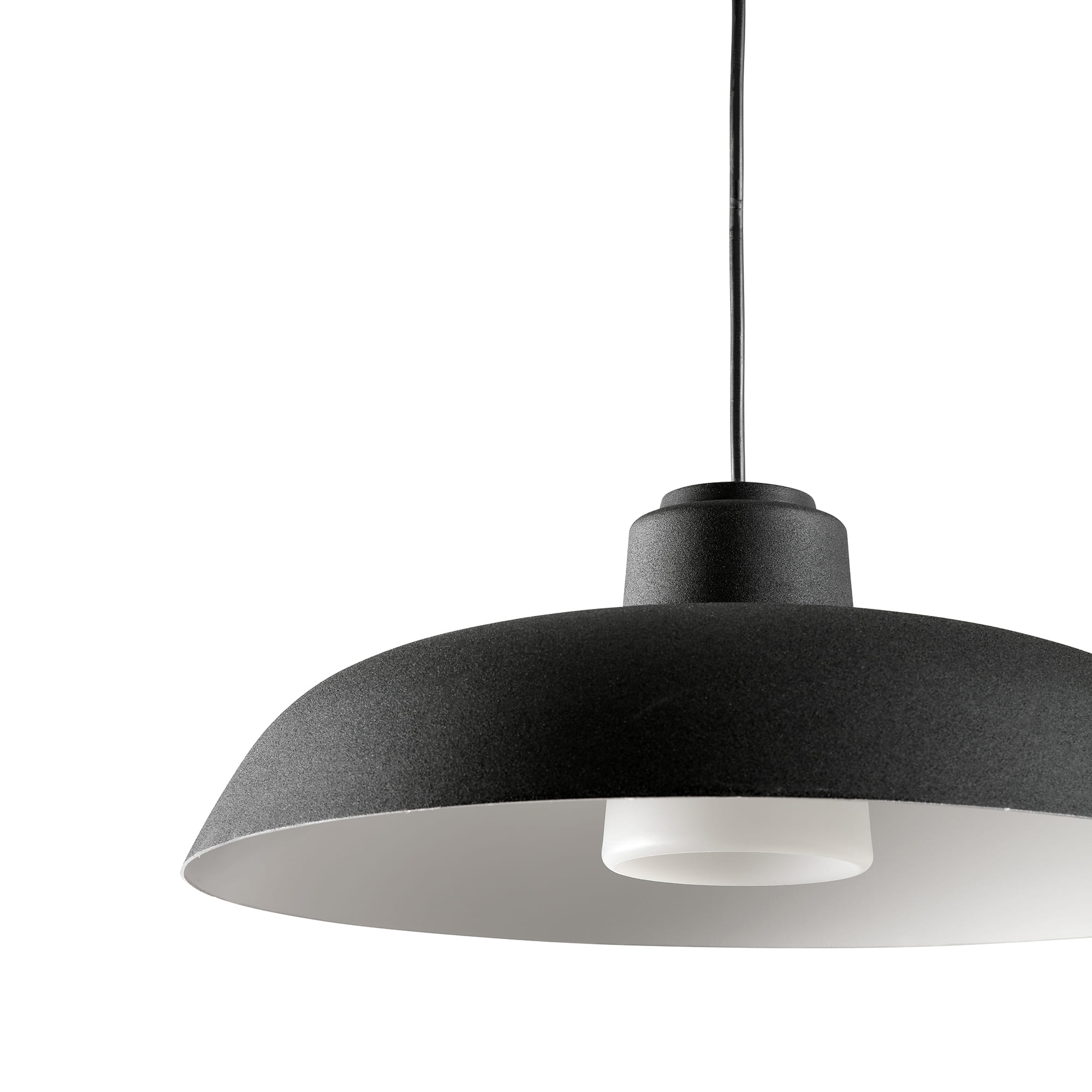 SAGA Black pendant with canopy