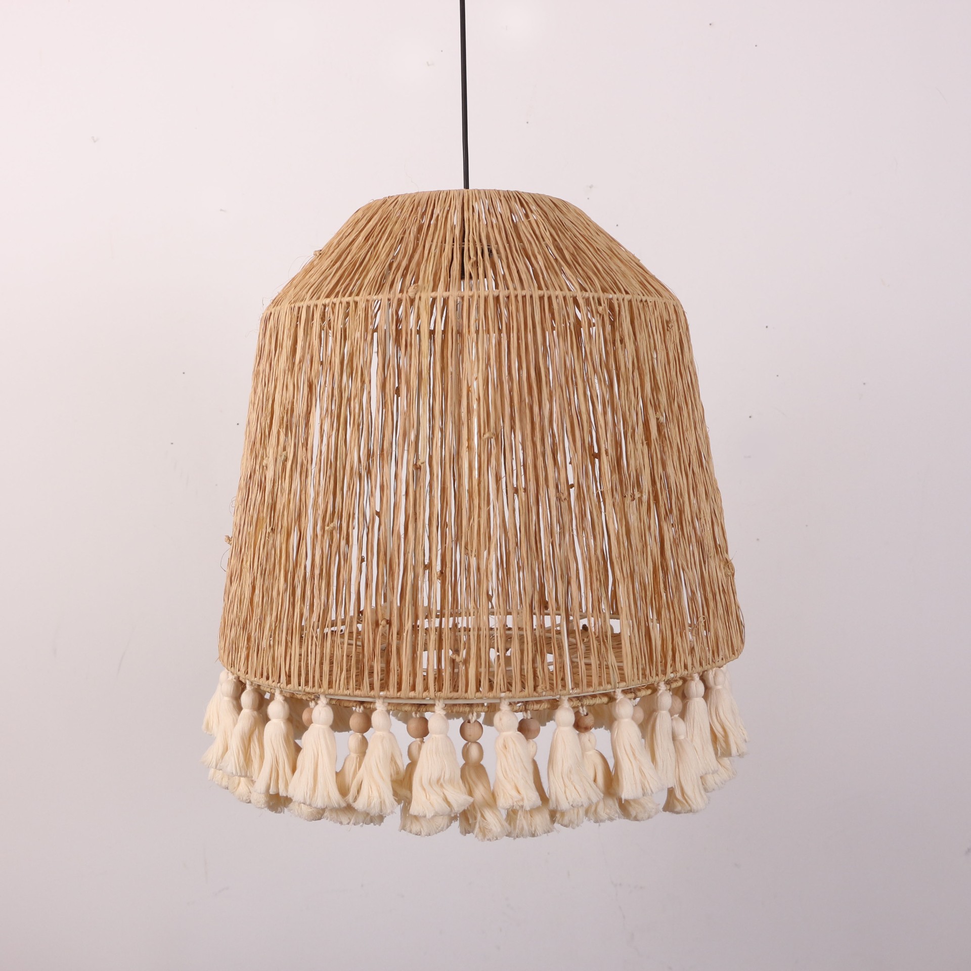 İstanbul Rafya ve Ponponlu Separatörlü Avize.