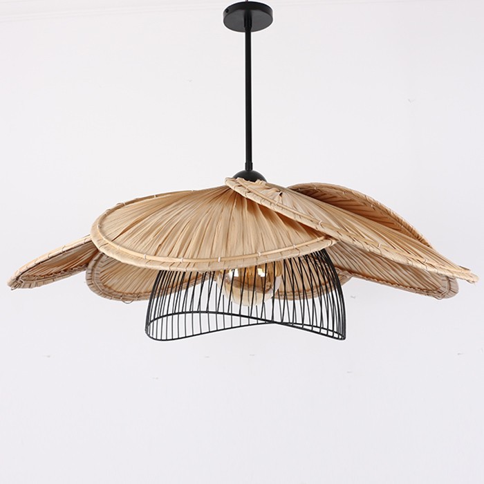 Doğal Palmiye & Metal Aydınlatma