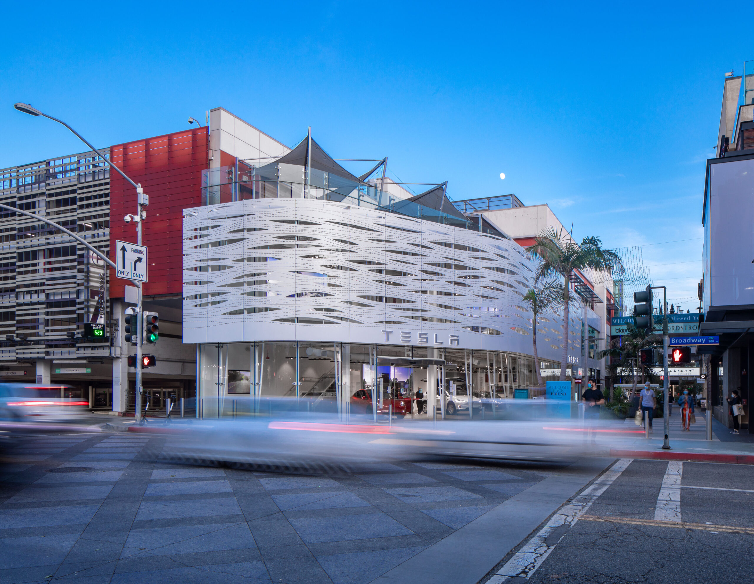 Graphic Perf® Solutions EXTERIOR