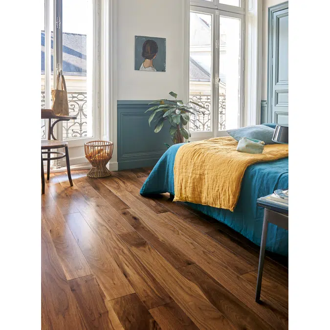 Walnut Satin Diva Laminate Flooring