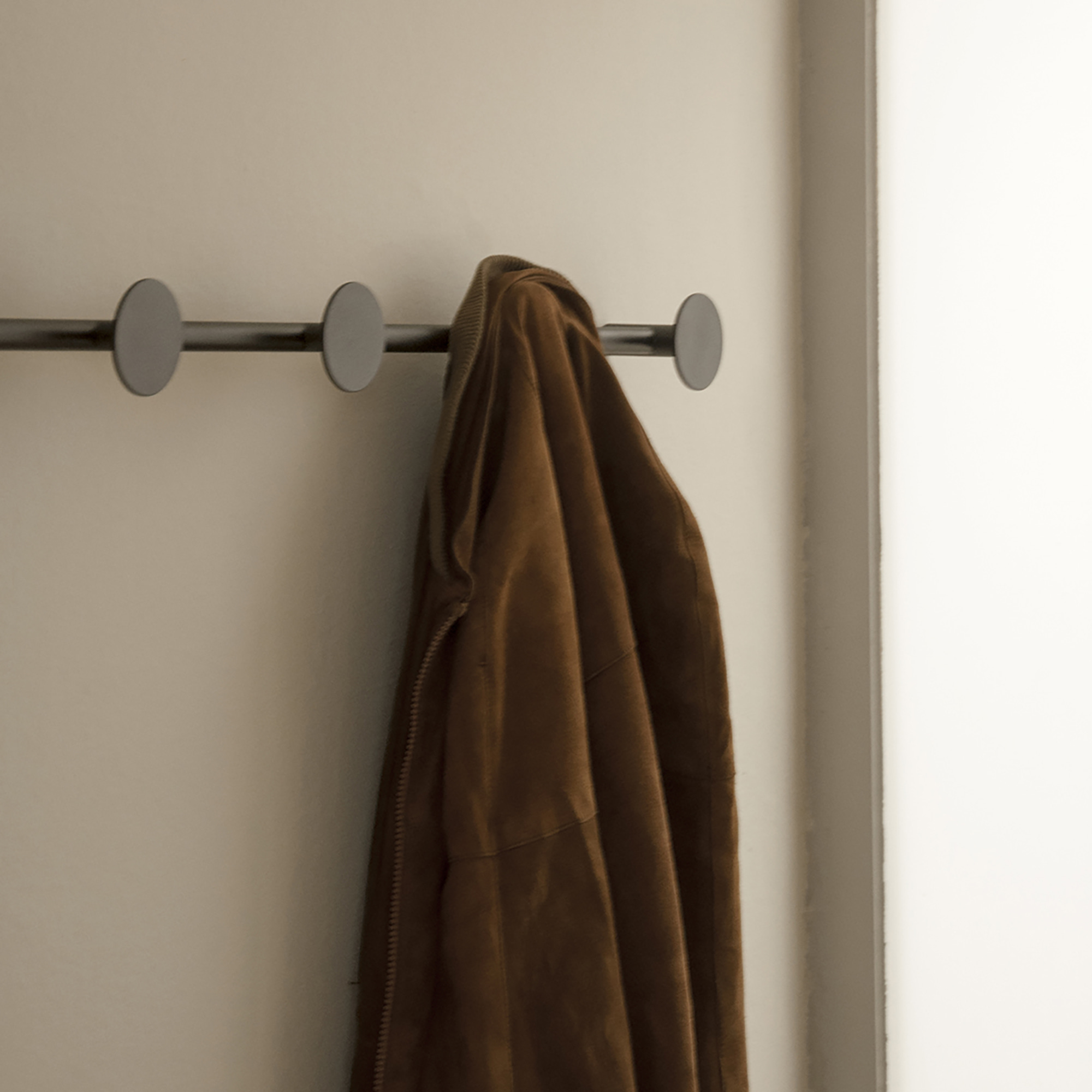 HAN Black wall lamp/coat rack