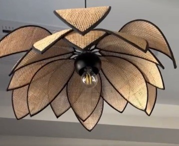  Nilüfer Three-Storey Hazeran Chandelier