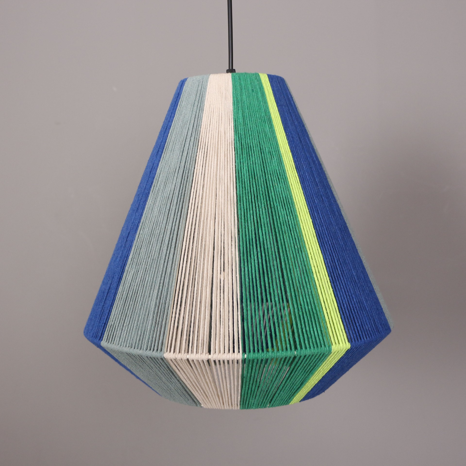 OZDEN COLORFUL CHANDELIER WITH MACRAME ROPE 